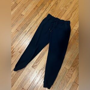 Lululemon Women’s On The Fly Jogger